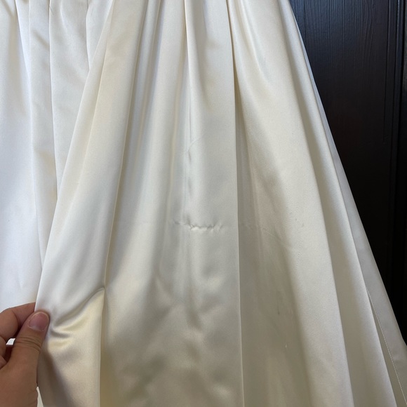 Lazaro Silk Ballgown wedding gown size 10 sample - Picture 9 of 9